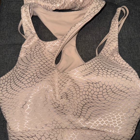 Fabletics Snake Print Set - Picture 9 of 12